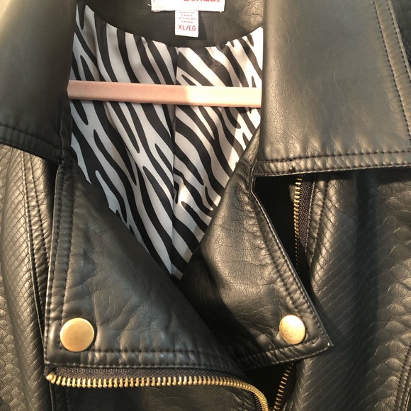 NWT Bongo Black Faux Leather Moto Jacket - Picture 10 of 11